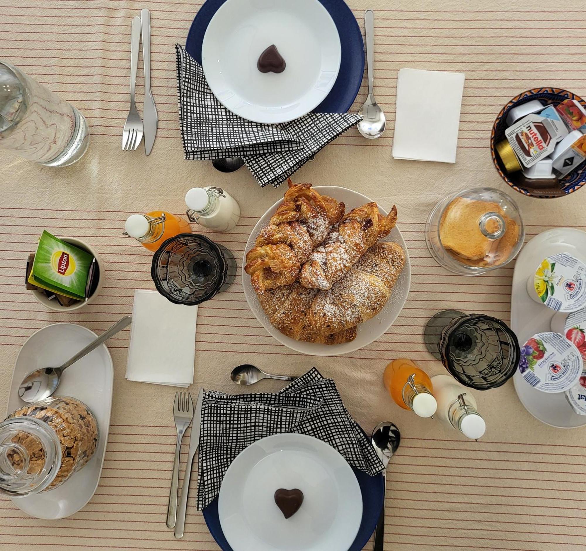 Bed and Breakfast La Dimora Dell'Arte Bari Esterno foto